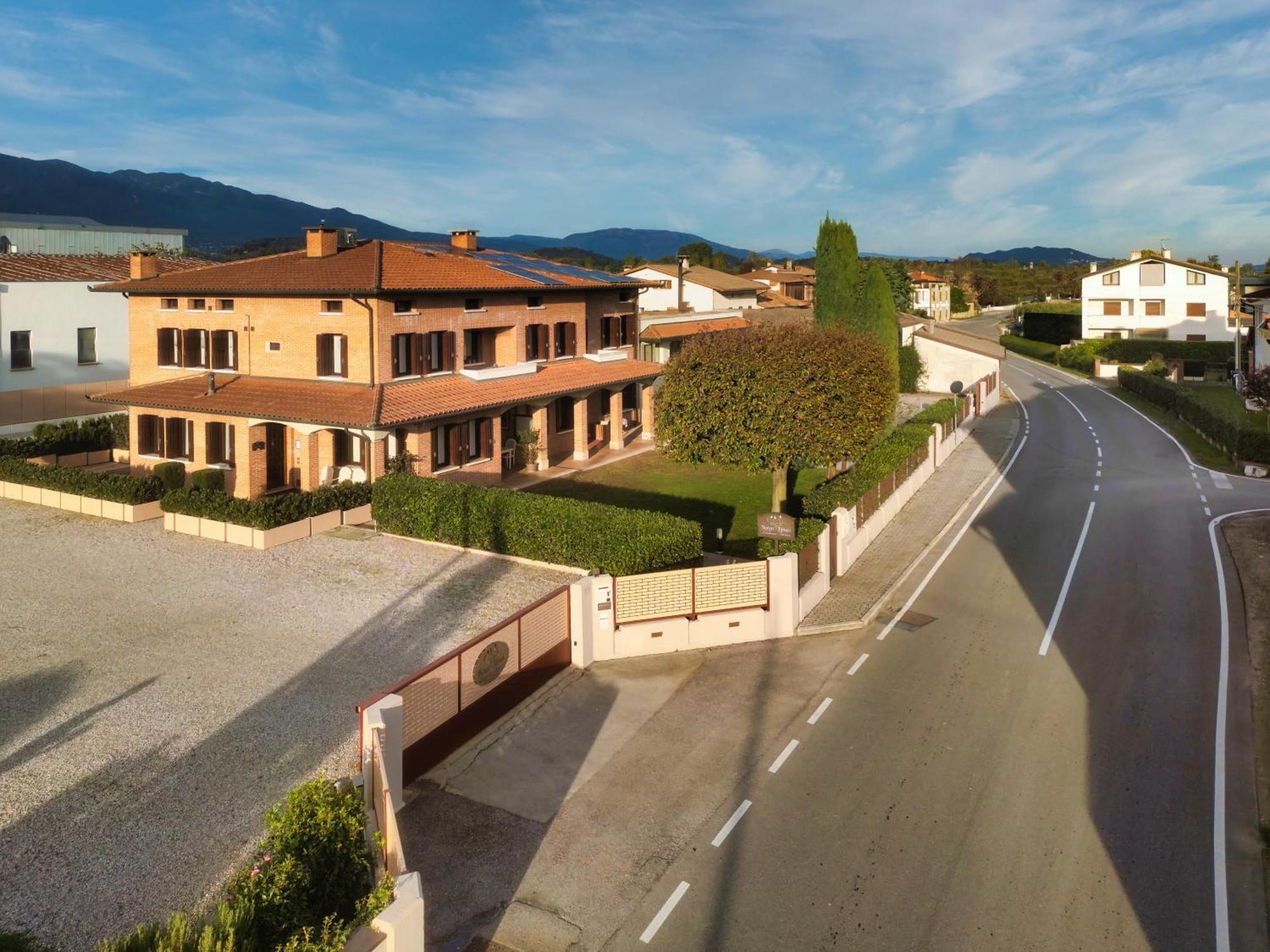 Apartment Borgo Tabari Locazione Turistica