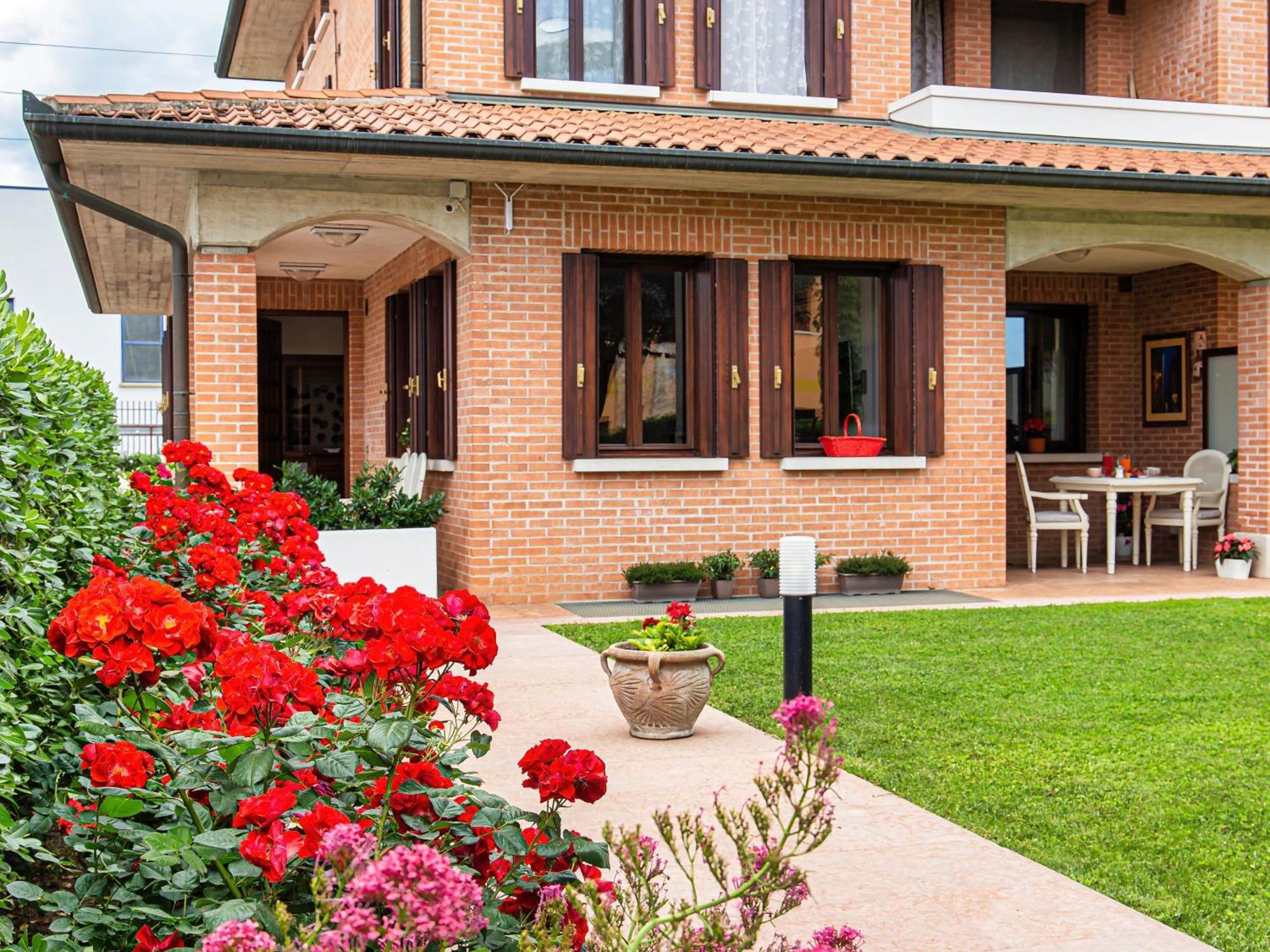 Borgo Tabari Locazione Turistica *