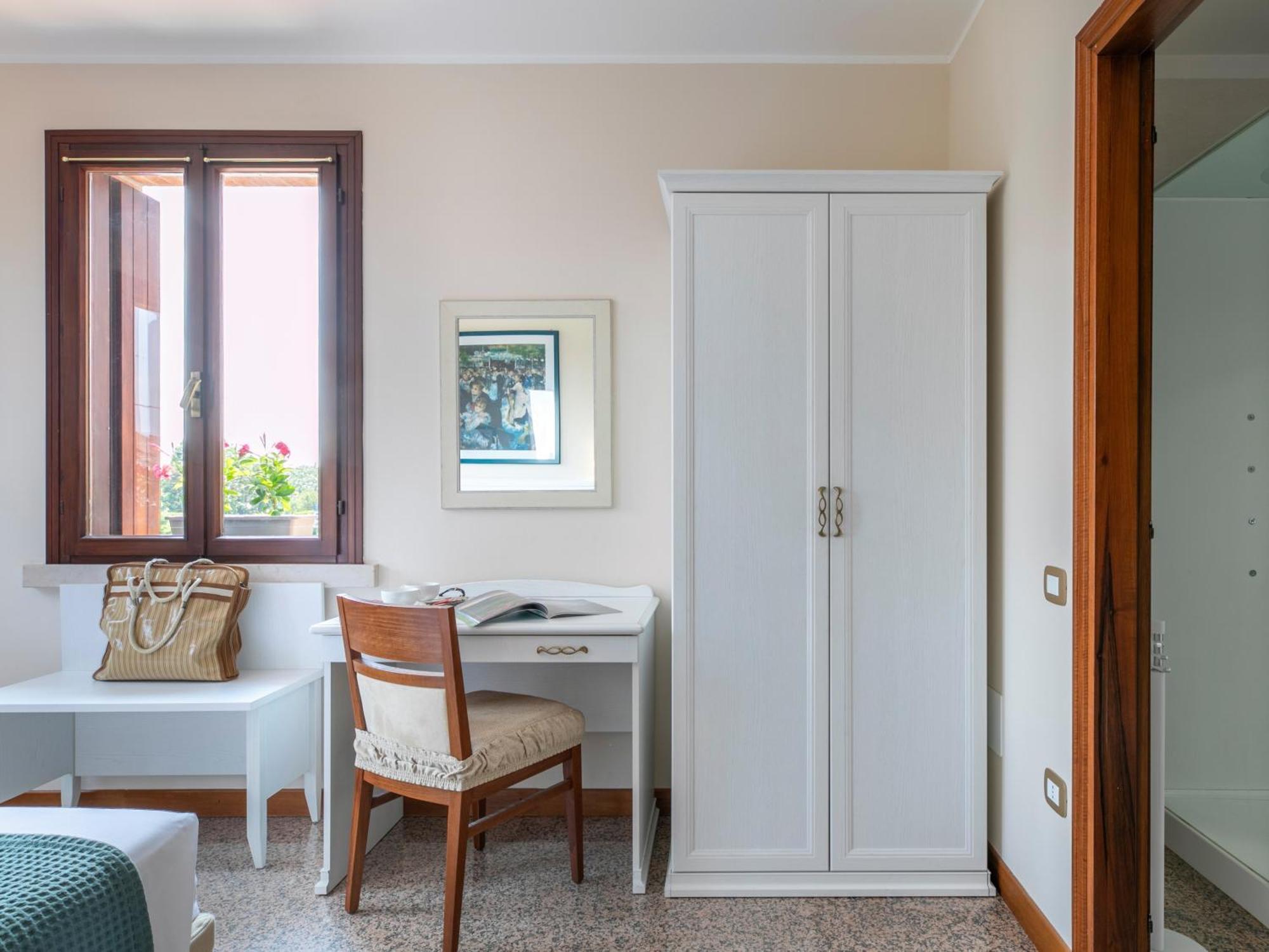 Apartment Borgo Tabari Locazione Turistica
