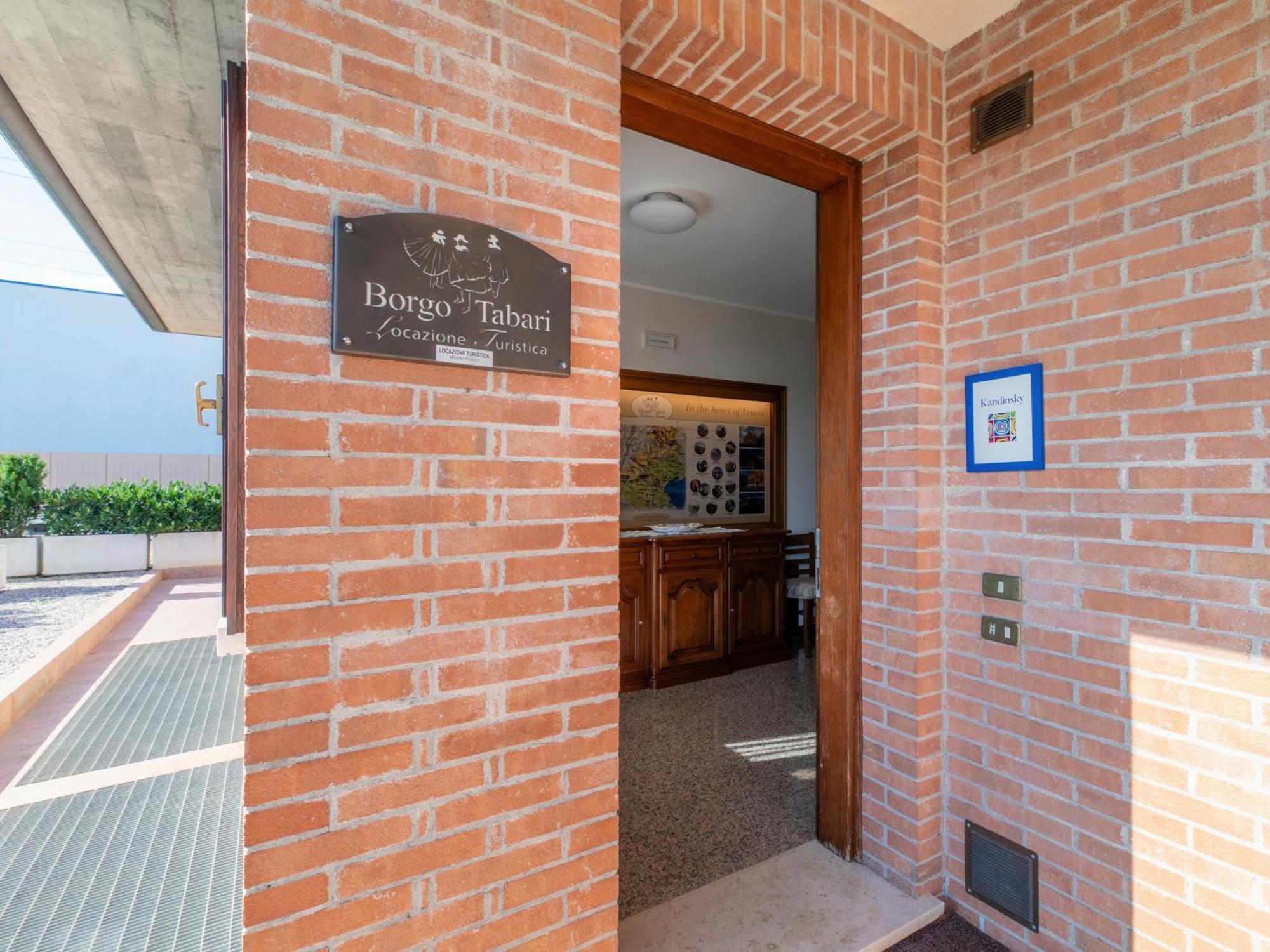 Borgo Tabari Locazione Turistica *